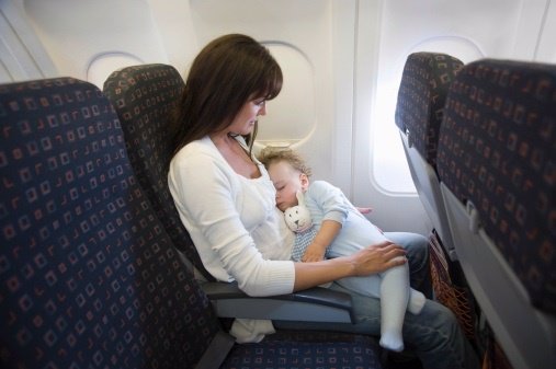 De viaje con tu bebé, el mejor transporte