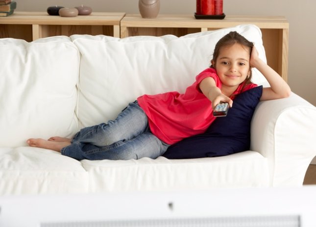 Antes de ir al colegio, evita que tus hijos vean la televisión