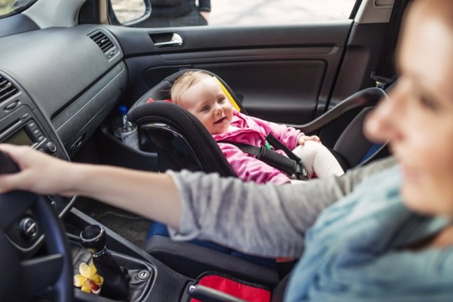 Informe sobre seguridad infantil en el automóvil