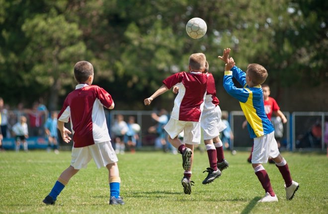 La práctica de deporte entraña riesgos de lesiones que pueden prevenirse