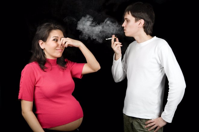 El peligro de ser fumadora pasivo en el embarazo