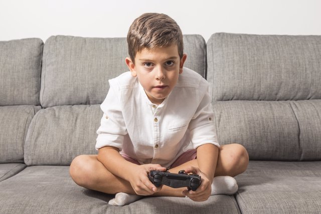 La adicción a los videojuegos puede prevenirse desde edades tempranas.